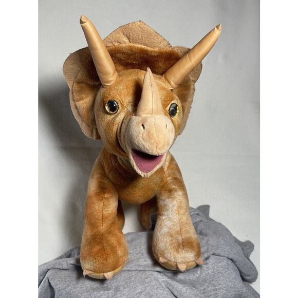 Build-A-Bear Workshop Other - Build A Bear Triceratops Dinosaur Plush Sounds I Love You 17" brown orange 2016